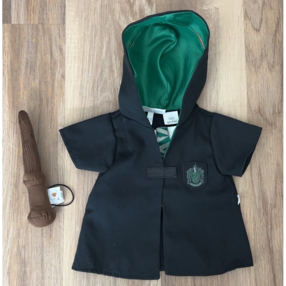 Build A Bear Harry Potter Slytherin Robe w magic wand